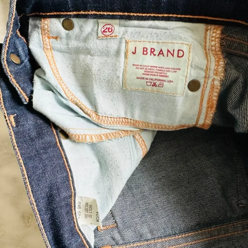 J Brand Jean Short Long Bermuda Size 26 5 Pocket Belted Mid Rise Stretch
